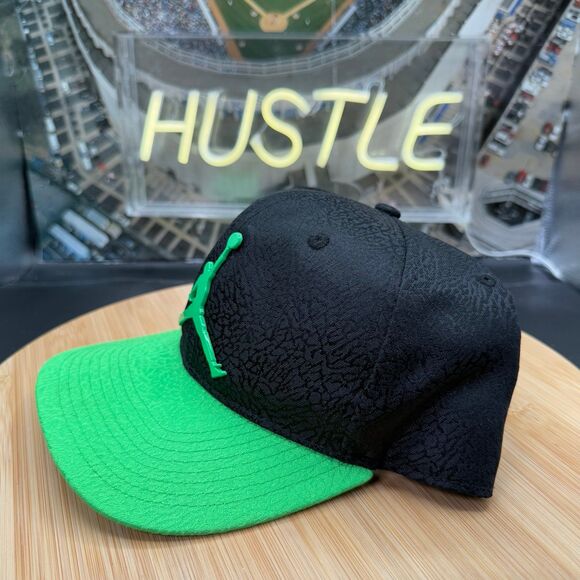 Air Jordan Jumpman Youth Boys Green/Black Snapback Adjustable Hat Cement Pattern - Picture 2 of 10
